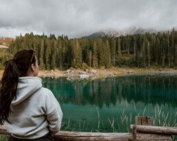 vanessa at lago di carezza