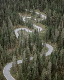 snake road in the dolomites